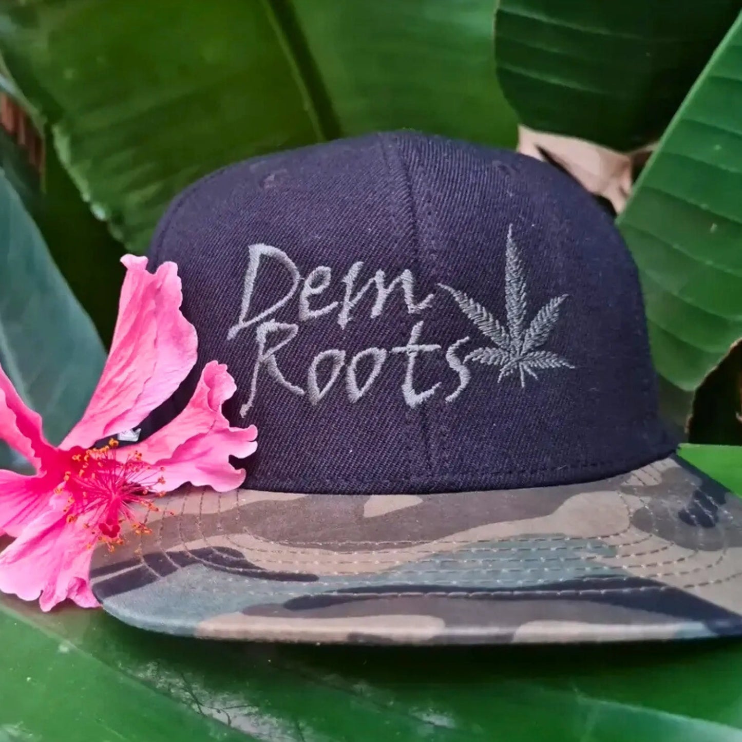 Dem Roots Camo uflex Flat Peak